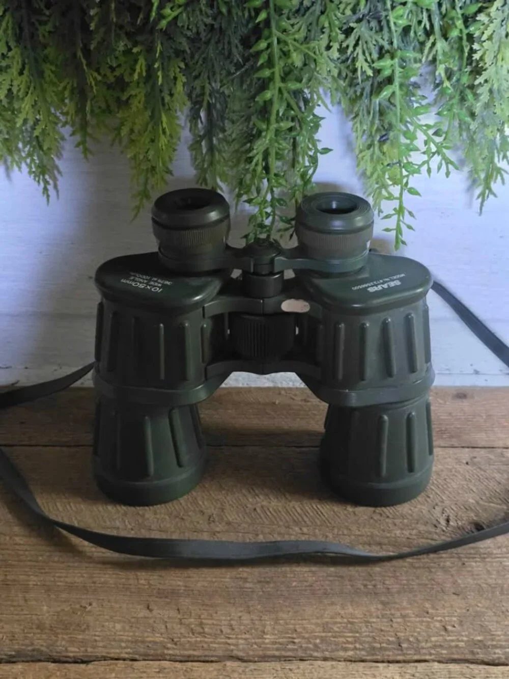 Vintage Sears Green 473.2586500 10x5mm Wide Angle 367ft at 1000yrds Binoculars